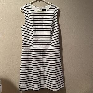 The Limited Black and White dress sz 14